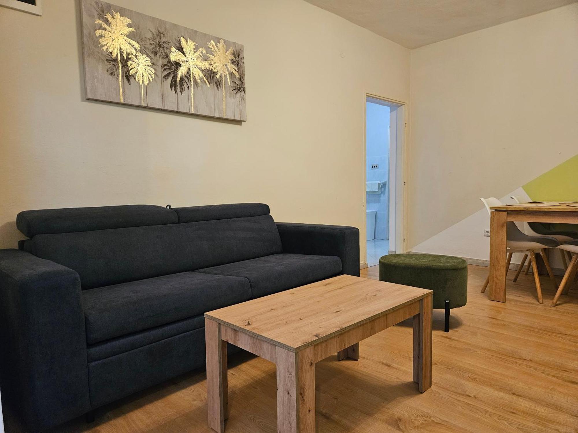 Apartmani Ljuba Rogoznica  Esterno foto